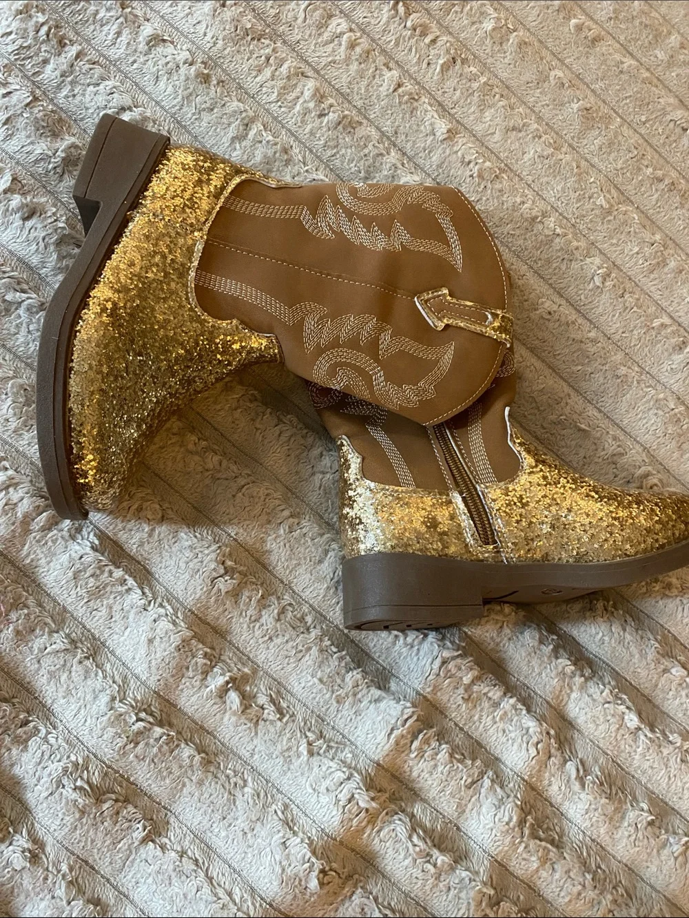 NWOT, Kids Glitter Cowboy Boots - Gold